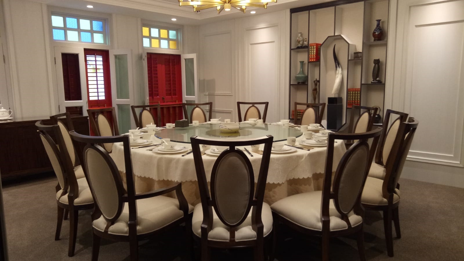 Gallery Dining 15